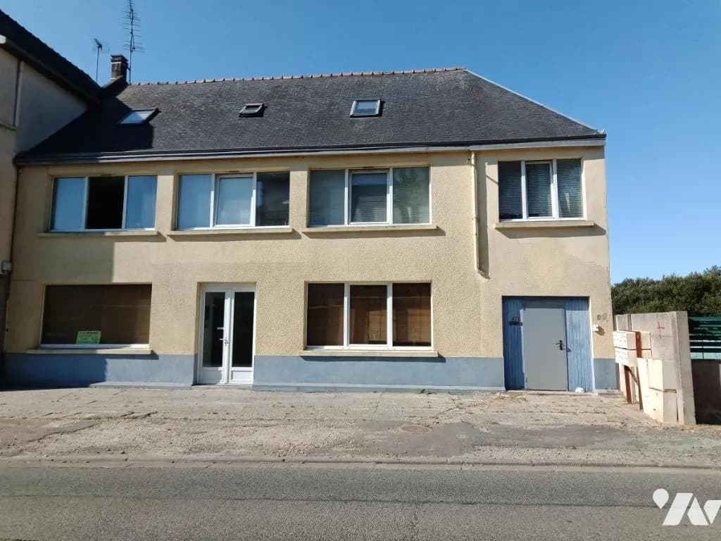 Immeuble 180 m² - Photo 1
