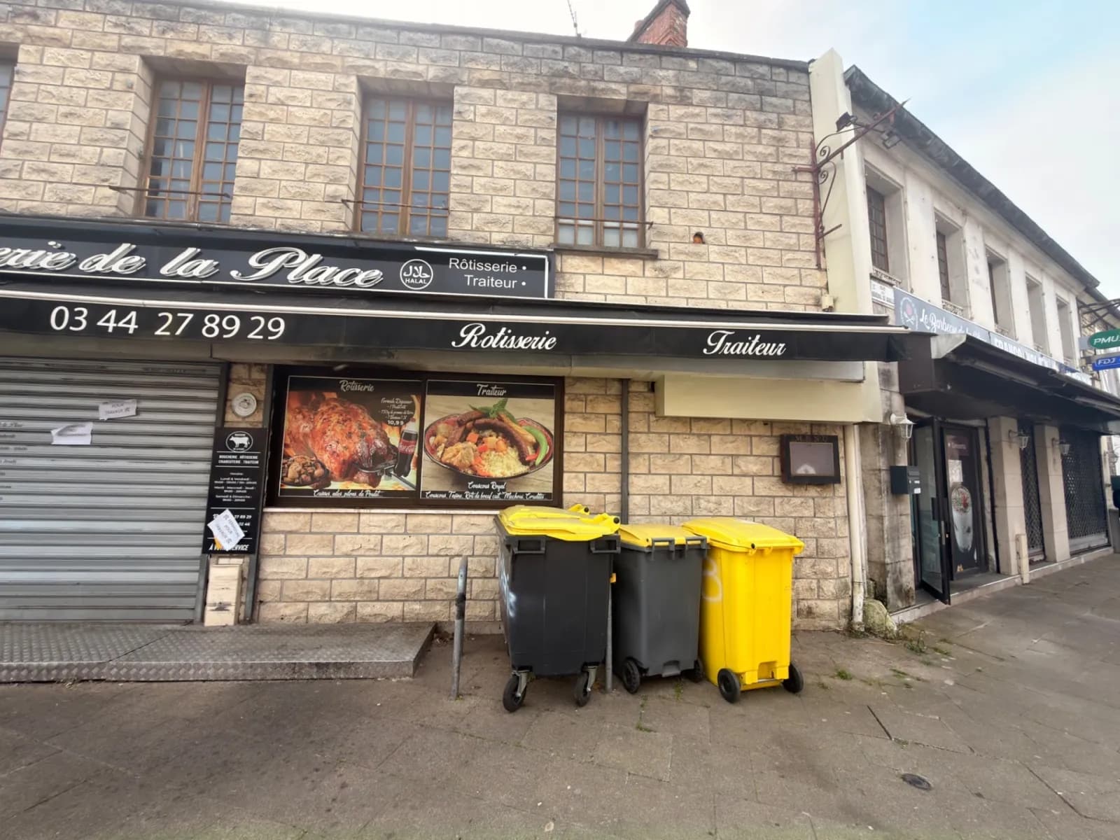 Immeuble de rapport avec commerces loués - 389 m² - Vieux Nogent-sur-Oise - Photo 1