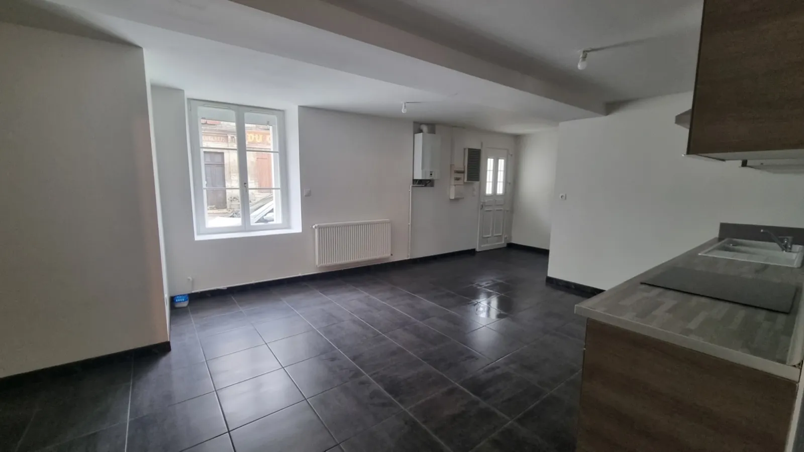 Immeuble de rapport 7 pièces 136 m² - Photo 1