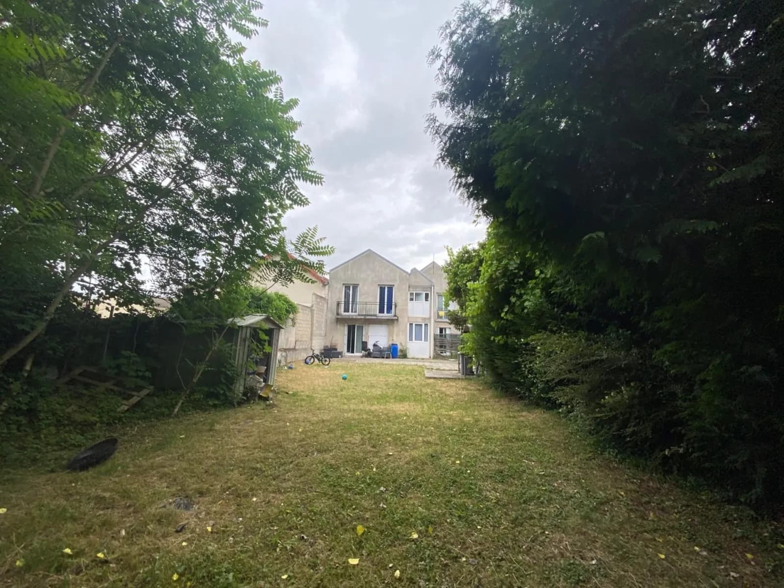 Investissement à ARNOUVILLE (95) - Rue de la GIRONDE - MAISON de 8 pièces de 190 M² sur parcelle de 652 m² - Photo 1