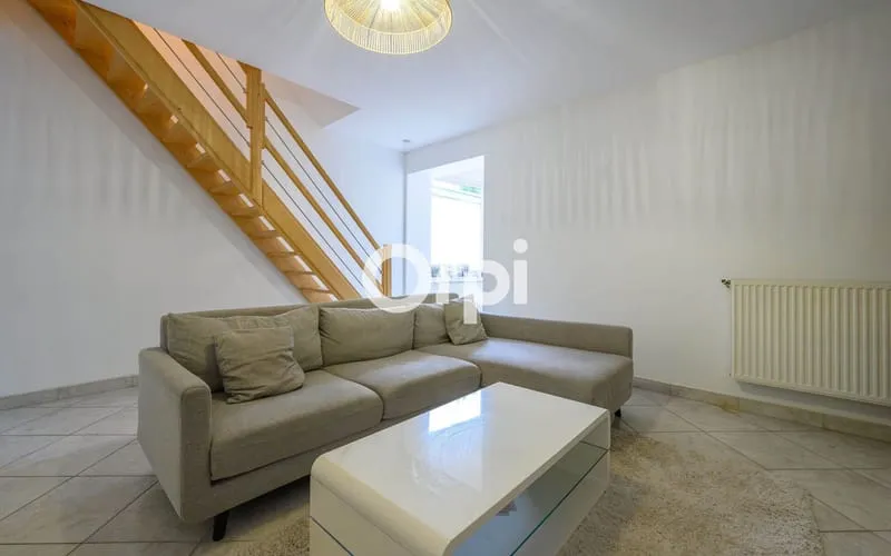 Immeuble de rapport 6 pièces 135 m² - Photo 1