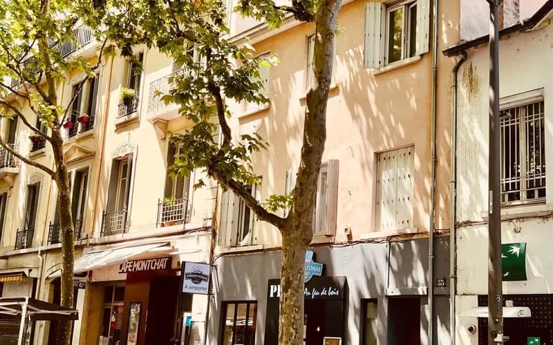 Immeuble de rapport 6 pièces - Photo 1