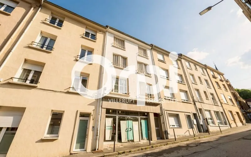 Immeuble de rapport 5 pièces 160 m² - Photo 1
