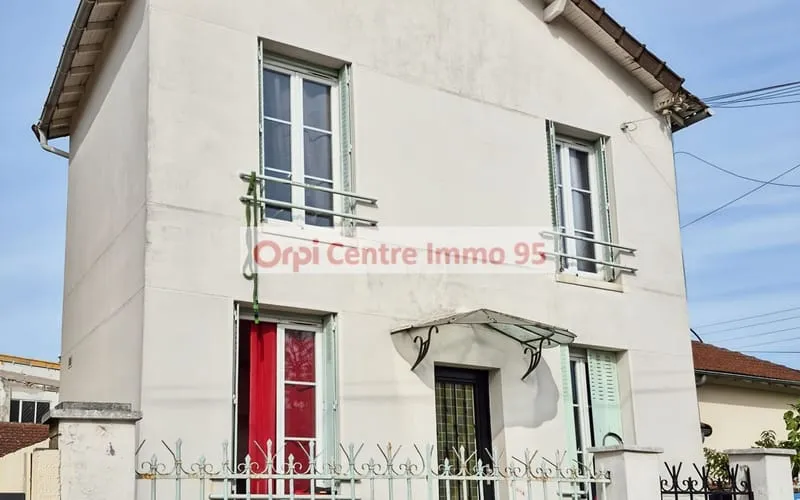 Immeuble de rapport 8 pièces 96 m² - Photo 1