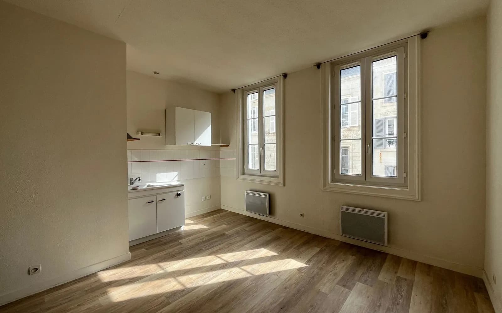 Immeuble de rapport 7 pièces 105 m² - Photo 1