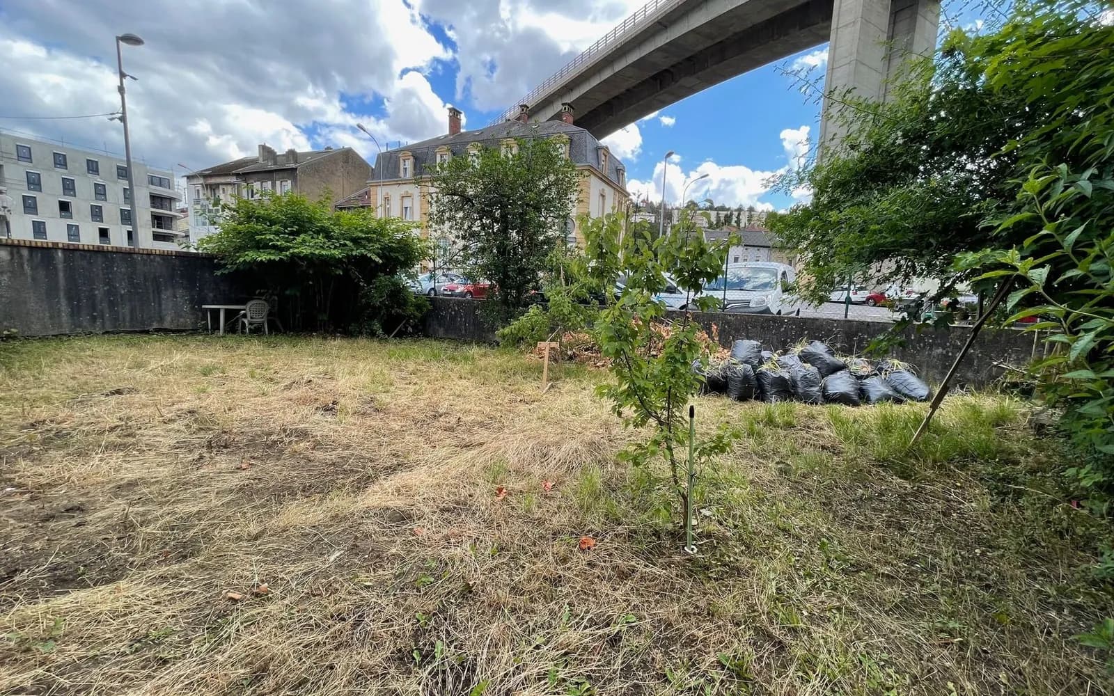 Immeuble de rapport 3 pièces 165 m² - Photo 1