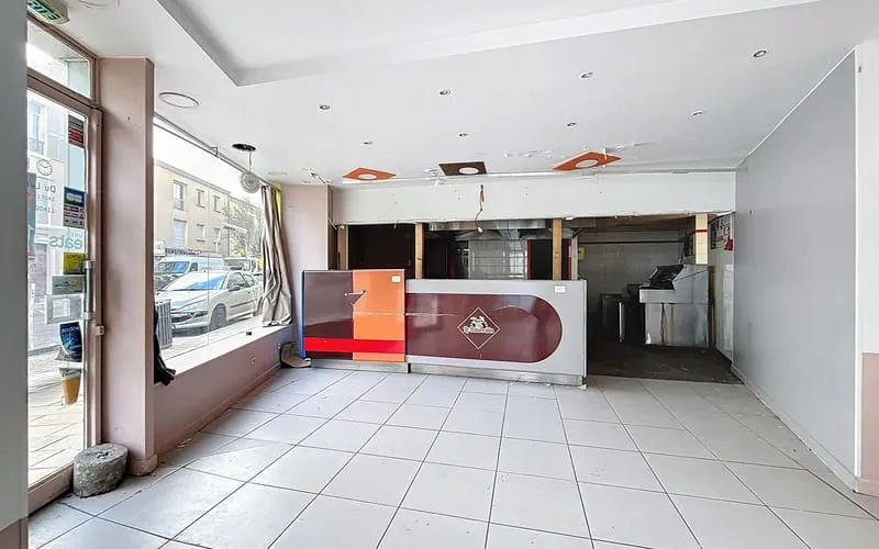 Immeuble 7 pièces 250 m² - Photo 1