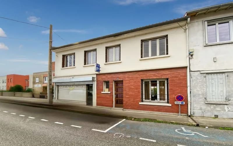 Immeuble 6 pièces 193 m² - Photo 1