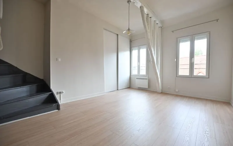 Immeuble de rapport 4 pièces 100 m² - Photo 1