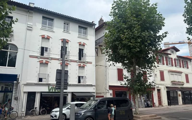Immeuble de rapport 12 pièces 340 m² - Photo 1