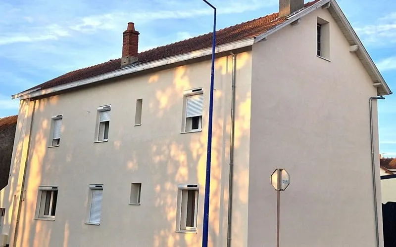 Immeuble 8 pièces 208 m² - Photo 1