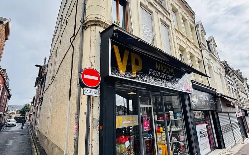Immeuble de rapport 6 pièces 157 m² - Photo 1