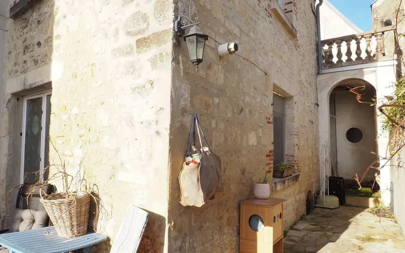 Immeuble de rapport 5 pièces 180 m² - Photo 1