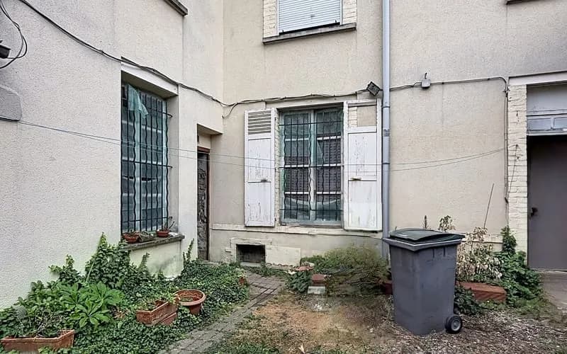 Immeuble 3 pièces 215 m² - Photo 1