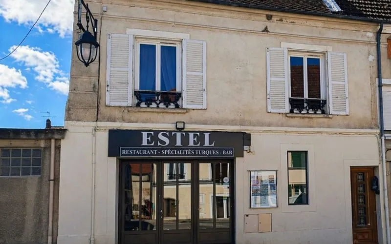 Immeuble de rapport 5 pièces 190 m² - Photo 1