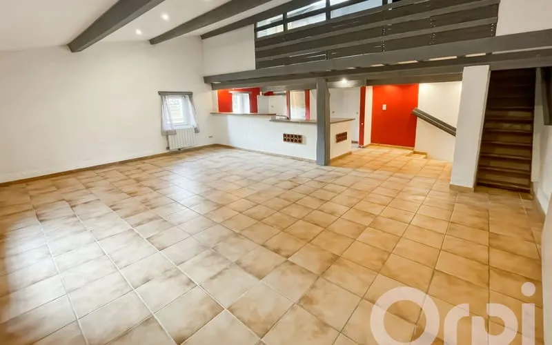 Immeuble 5 pièces 128 m² - Photo 1