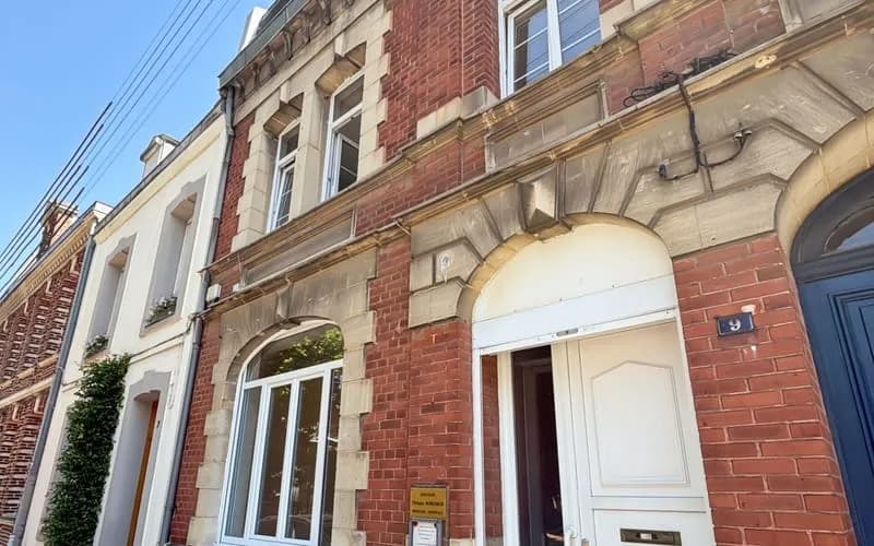 Immeuble de rapport 4 pièces 175 m² - Photo 1