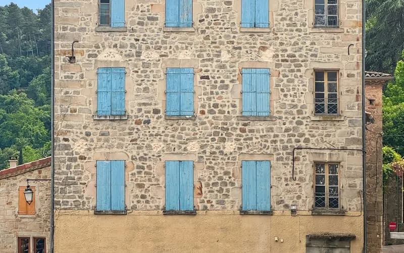 Immeuble 2 pièces 250 m² - Photo 1