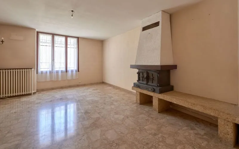 Immeuble 7 pièces 160 m² - Photo 1