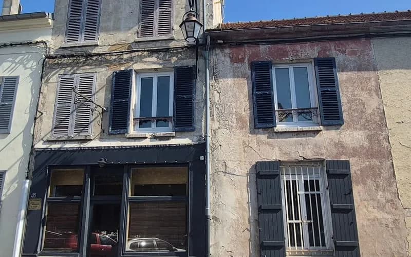 Immeuble de rapport 3 pièces 110 m² - Photo 1