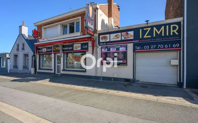 Immeuble de rapport 4 pièces 246 m² - Photo 1