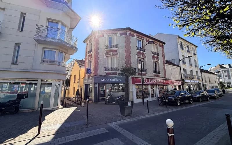 Immeuble de rapport 400 m² - Photo 1
