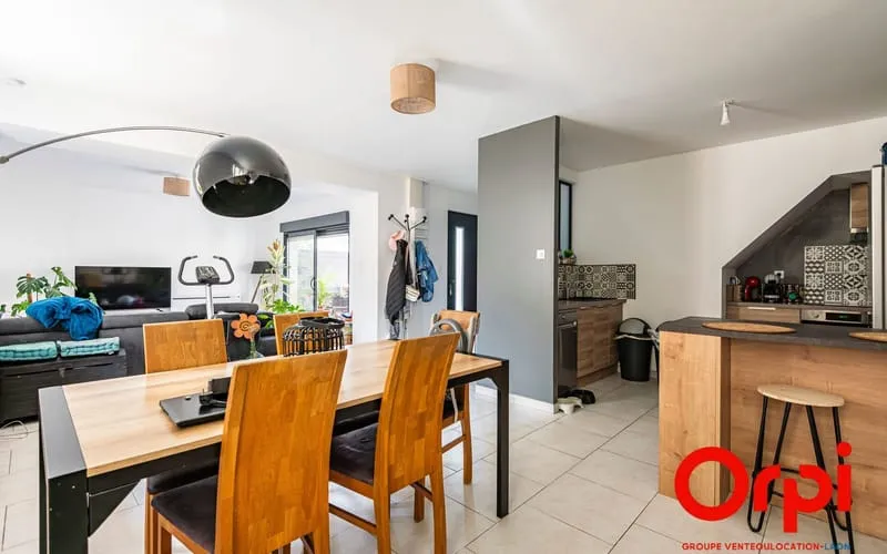 Immeuble de rapport 7 pièces 183 m² - Photo 1