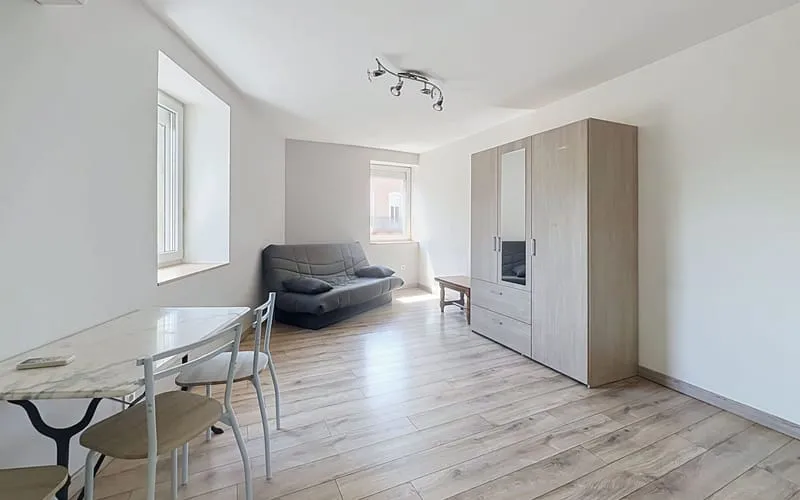 Immeuble de rapport 4 pièces 140 m² - Photo 1