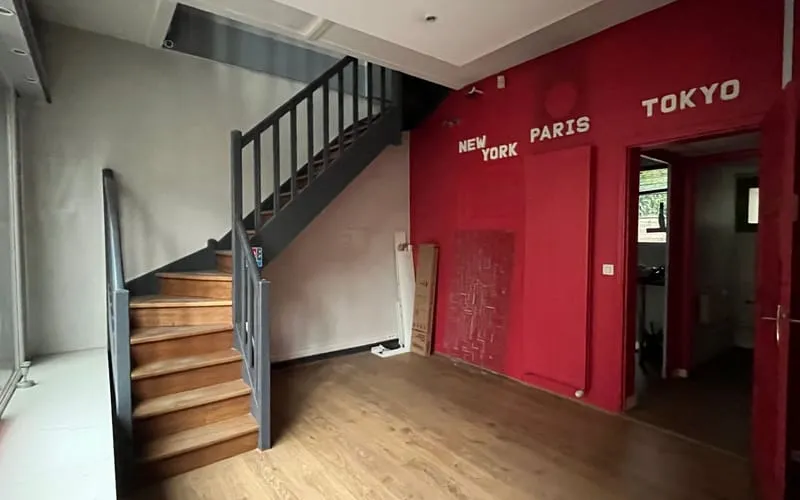 Immeuble 1 pièce 82 m² - Photo 1