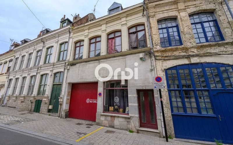 Immeuble de rapport 6 pièces 400 m² - Photo 1