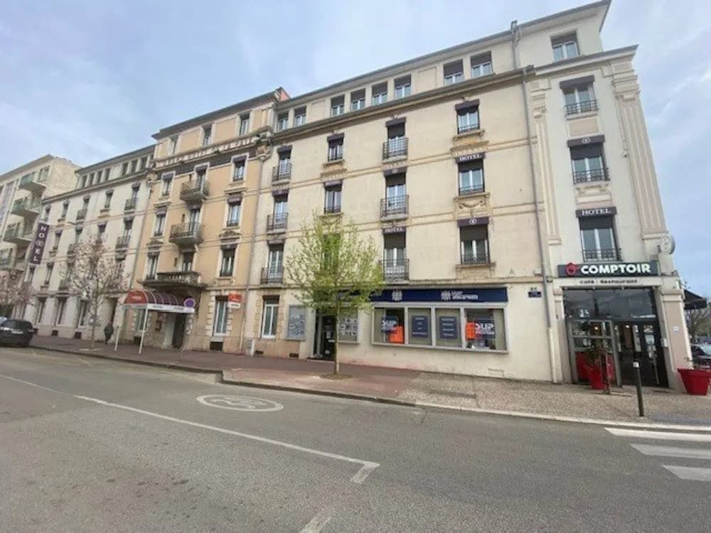 A VENDRE - ENSEMBLE IMMOBILIER A VOCATION COMMERCIALE - Photo 1