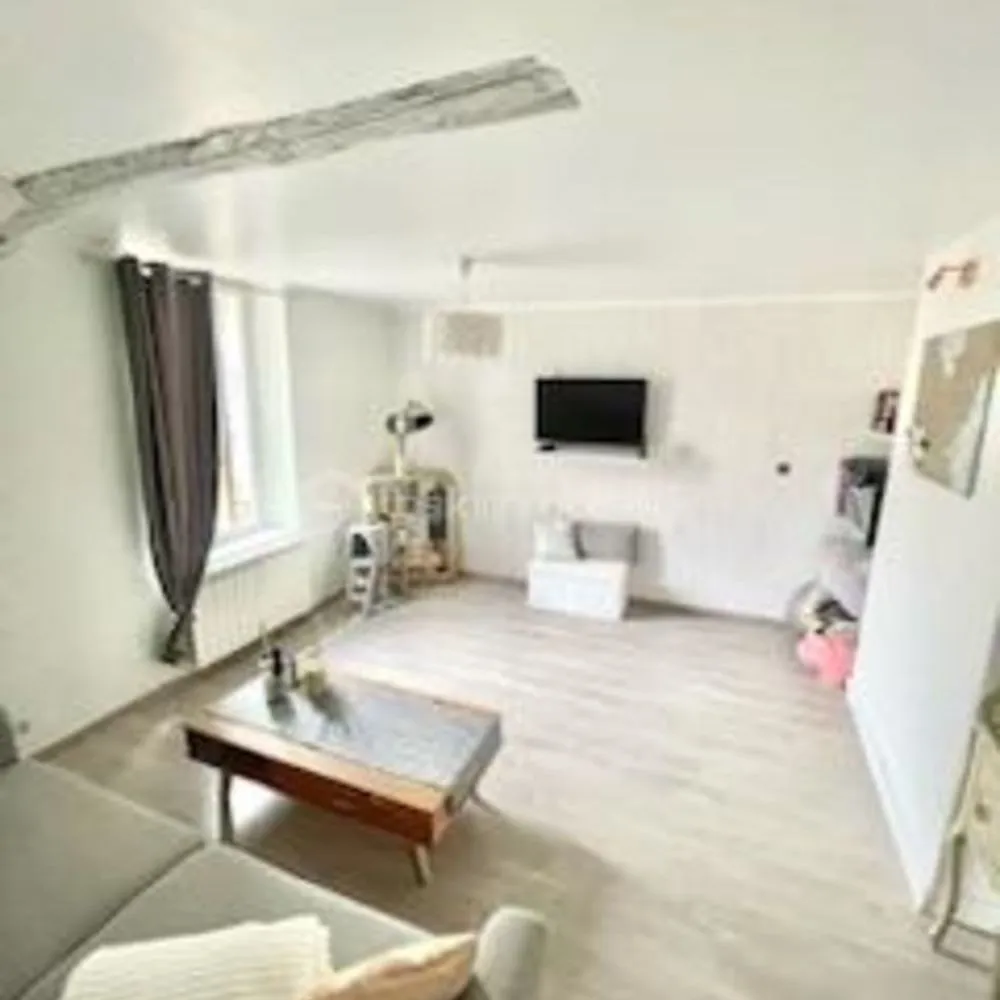immeuble - Photo 1