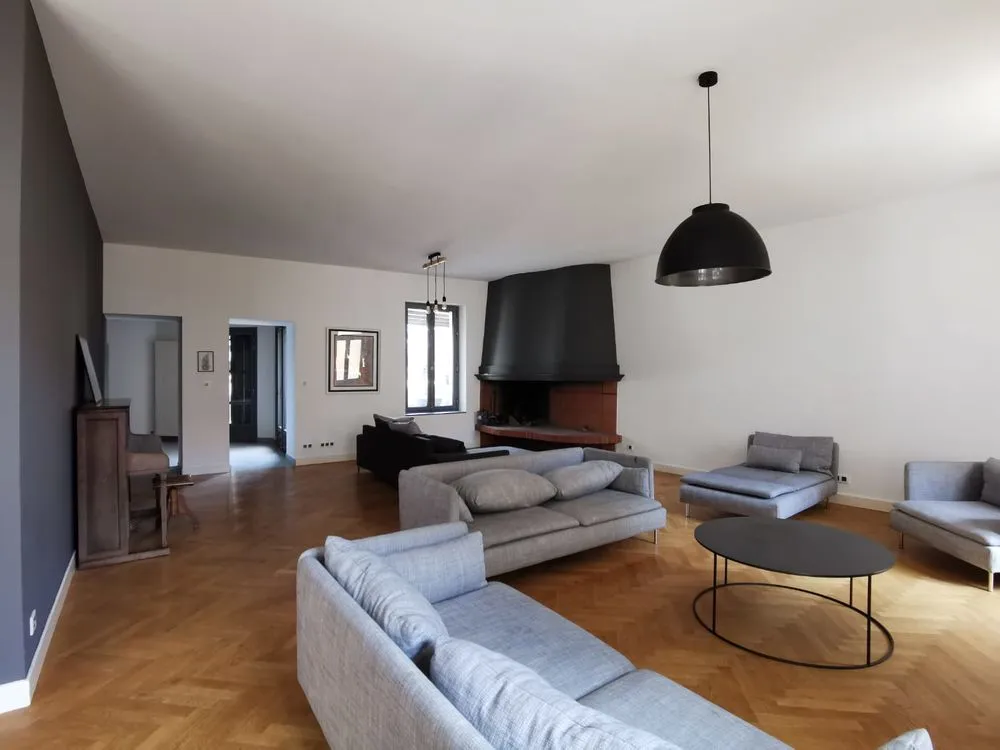 Immeuble 500 m² - Photo 1