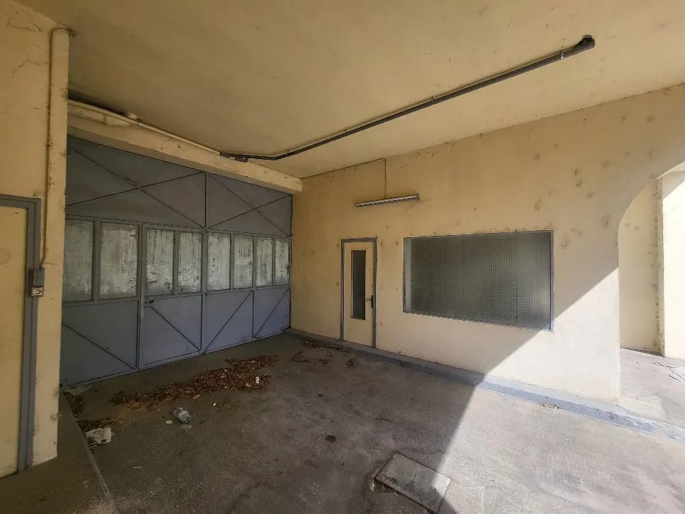 Ensemble immobilier atypique à fort potentiel 350 m² + hangar 240 m² - Photo 1