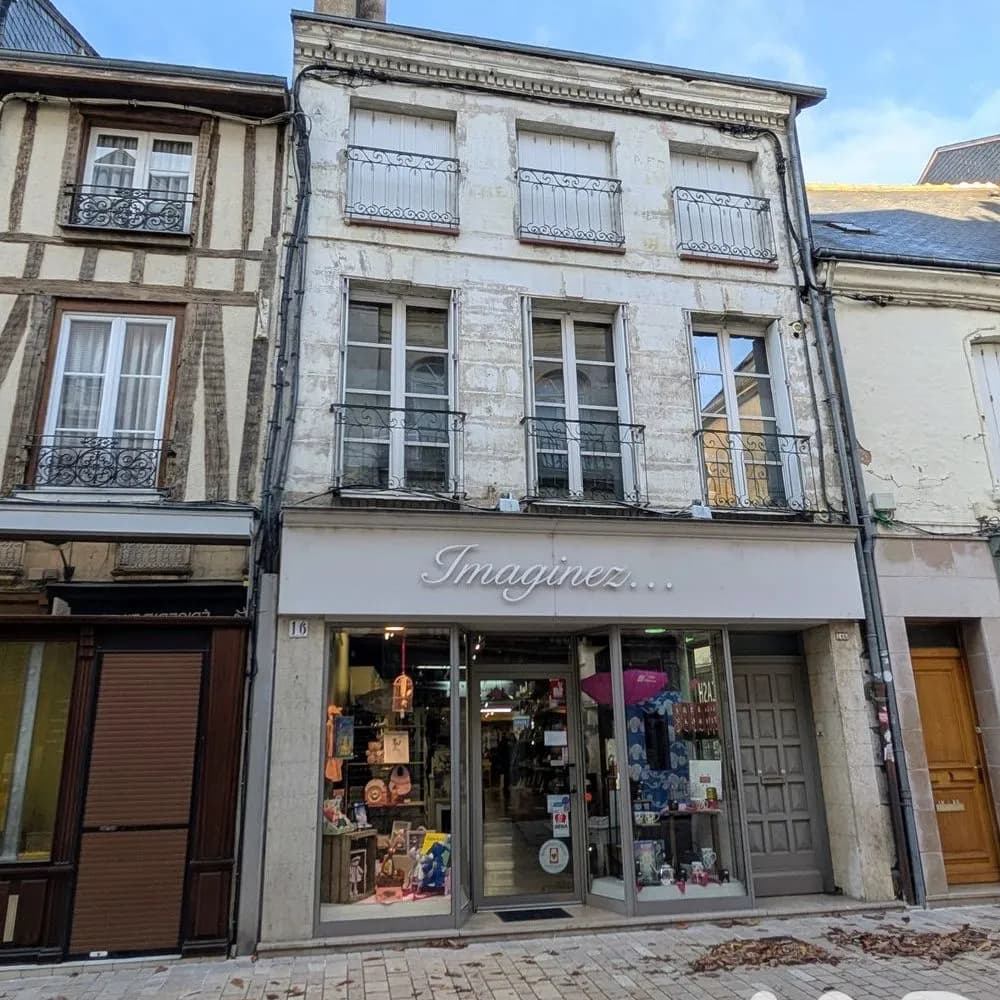 Vente Immeuble 270 m² - Photo 1