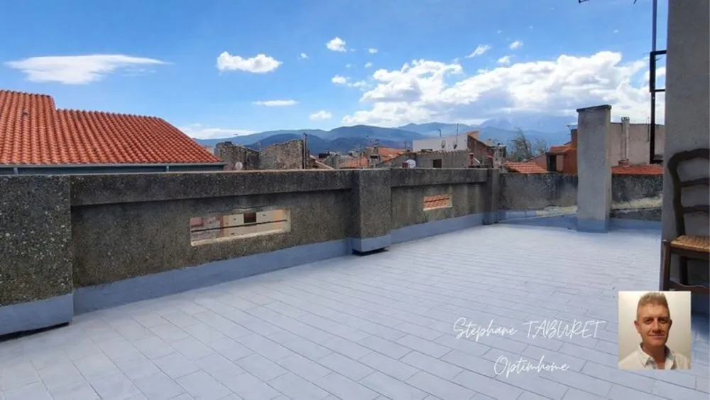 ILLE SUR TÊT (66)? IMMEUBLE DE RAPPORT 5 LOGEMENTS TERRASSE GARAGE et VUE PYRÉNÉES - Photo 1