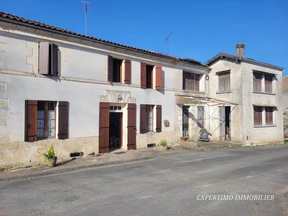 Ensemble immobilier de 2 maisons de village - Photo 1
