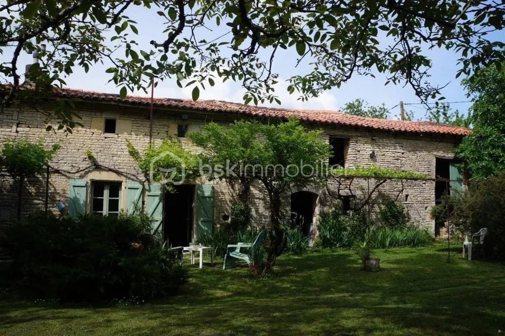 Ensemble immobilier 377m² - Photo 1