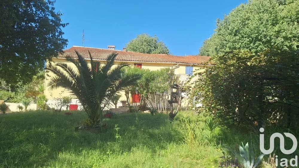 Immeuble 400 m² - Photo 1
