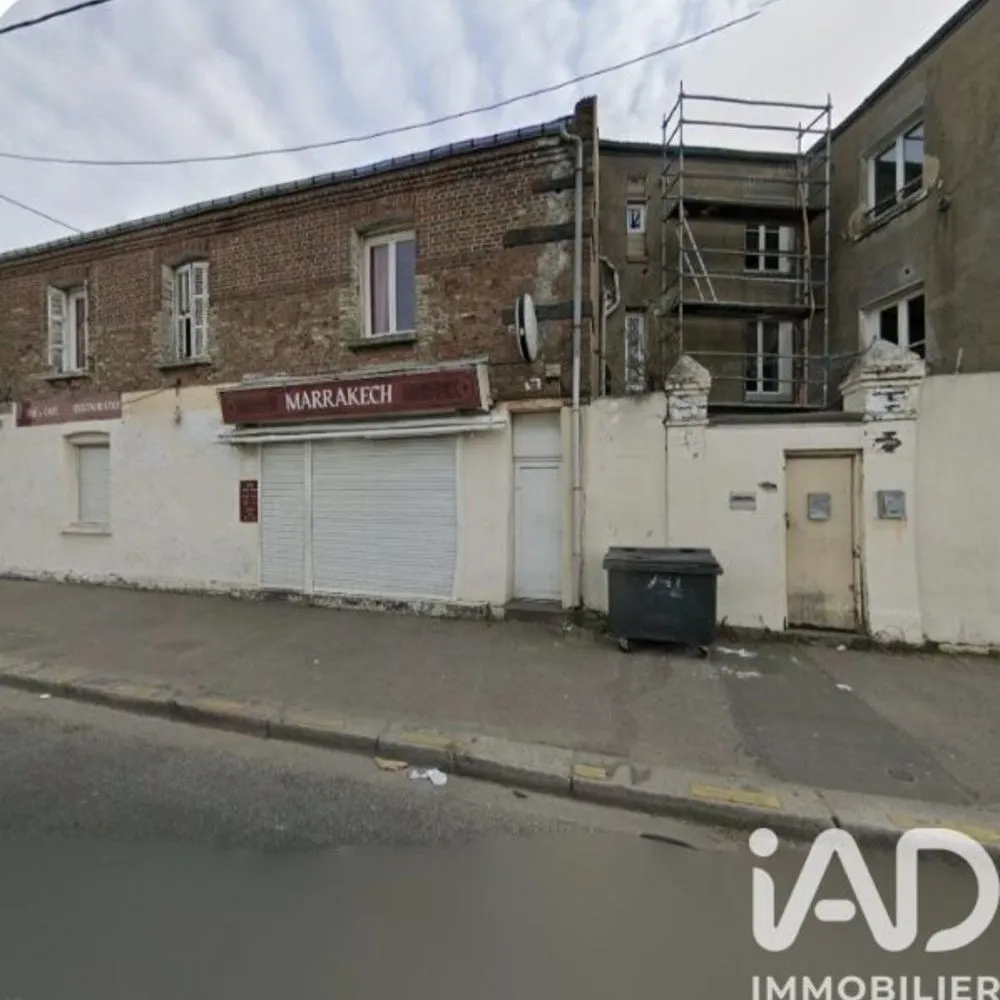 Immeuble 250 m² - Photo 1
