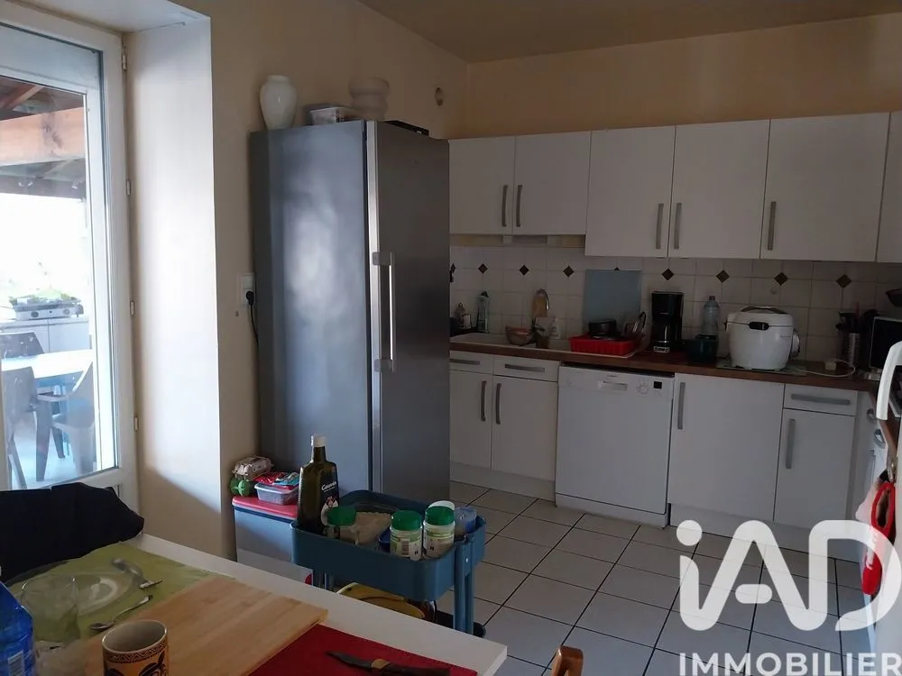 Immeuble 241 m² - Photo 1