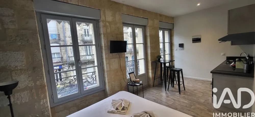 Immeuble 94 m² - Photo 1