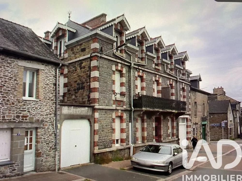 Immeuble 252 m² - Photo 1