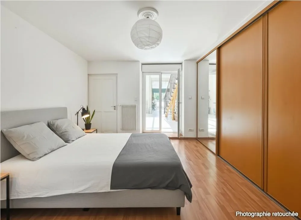 Immeuble - appartement duplex et commerce - 347 m2 - 4 chambres - Photo 1