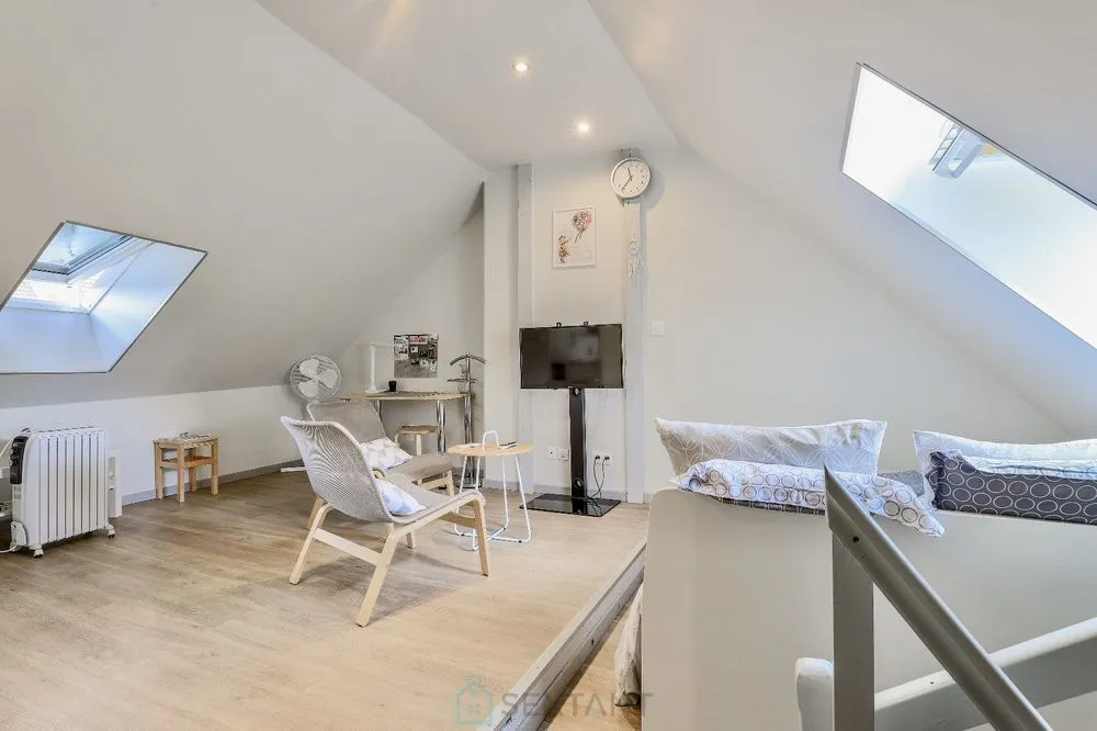 Immeuble - Photo 1