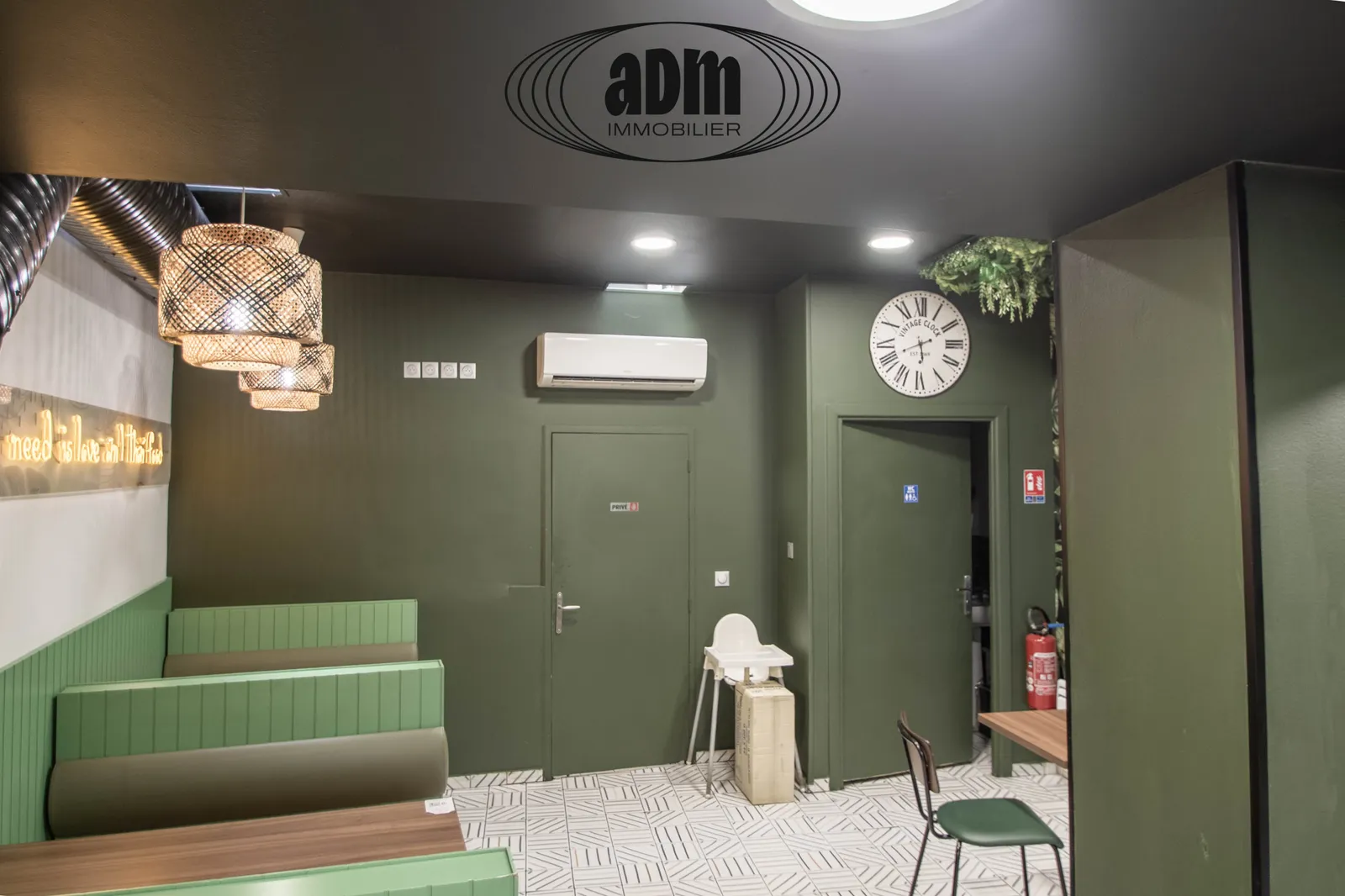 BELLE OPPORTUNITÉ D'INVESTISSEMENT IMMEUBLE DE RAPPORT AVEC RESTAURANT ET APPARTEMENT DUPLEX - Photo 1