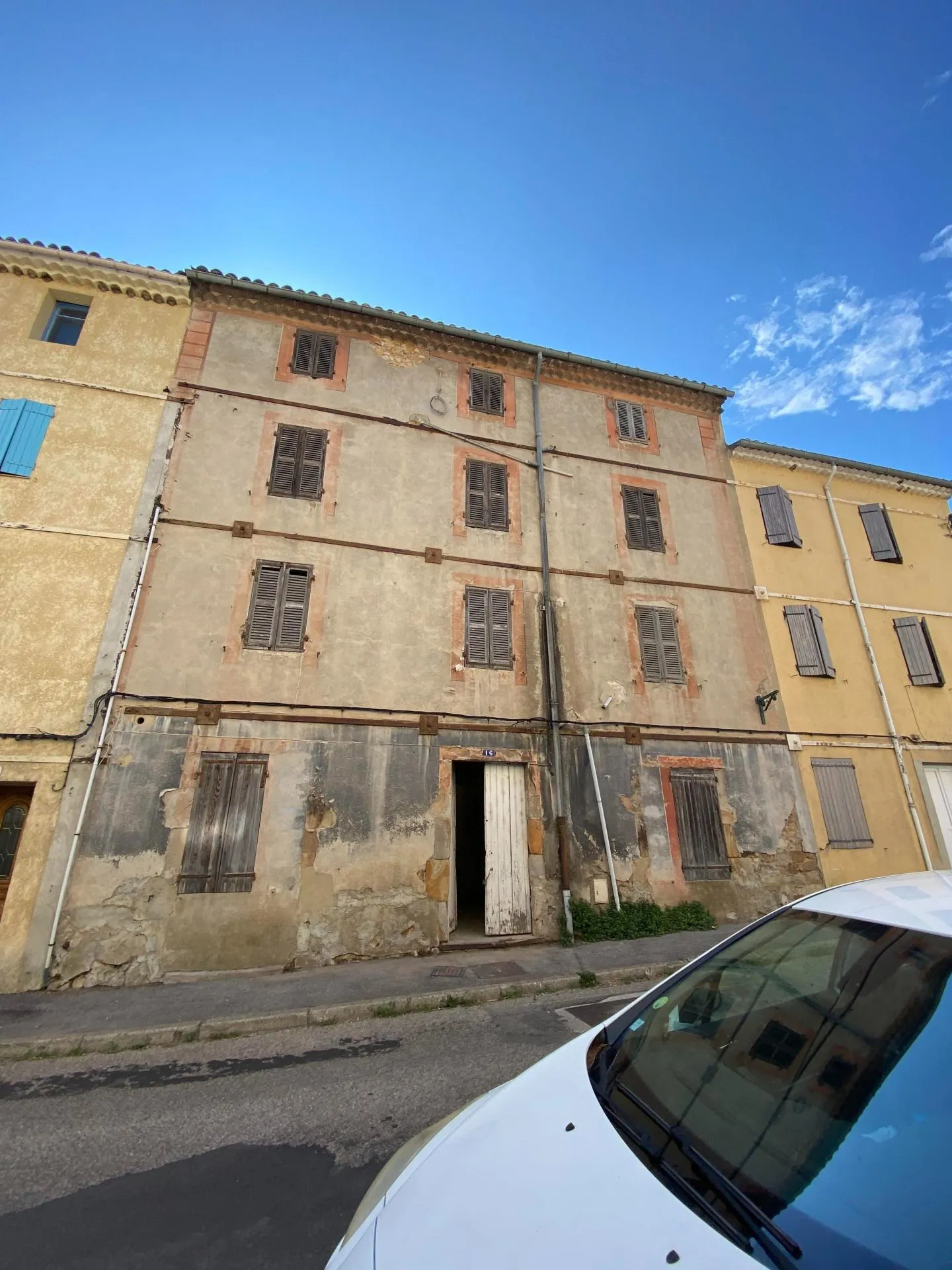 Pour investisseur immeuble de caractère 400m2 - Photo 1
