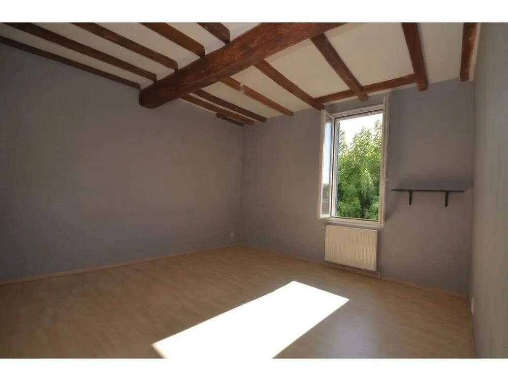 Immeuble F6 - Photo 1