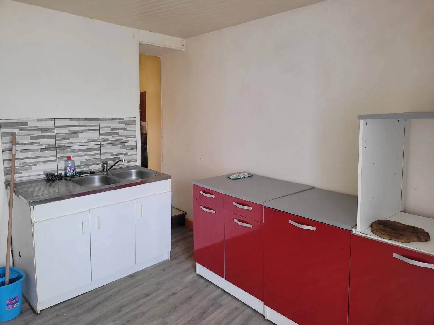 Immeuble Logement commerce - Photo 1