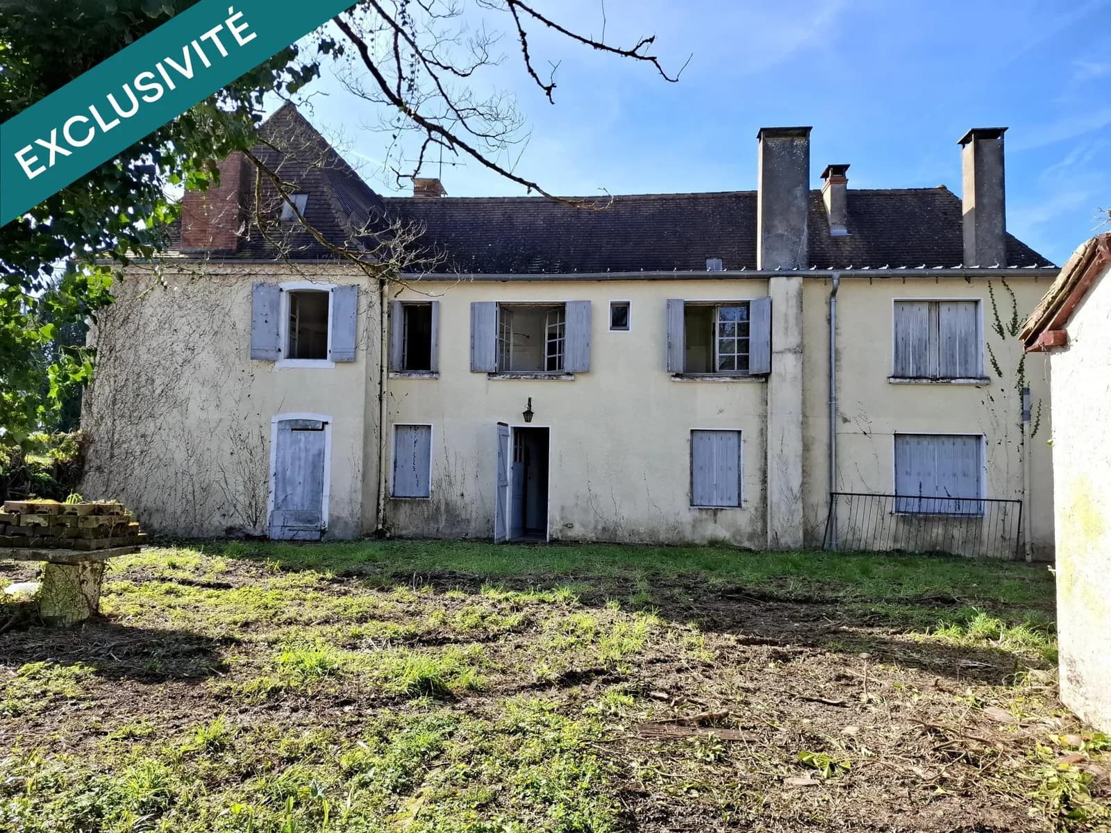 Immeuble de 550 m² Fort potentiel Parcelle de 8 573 m² - Photo 1